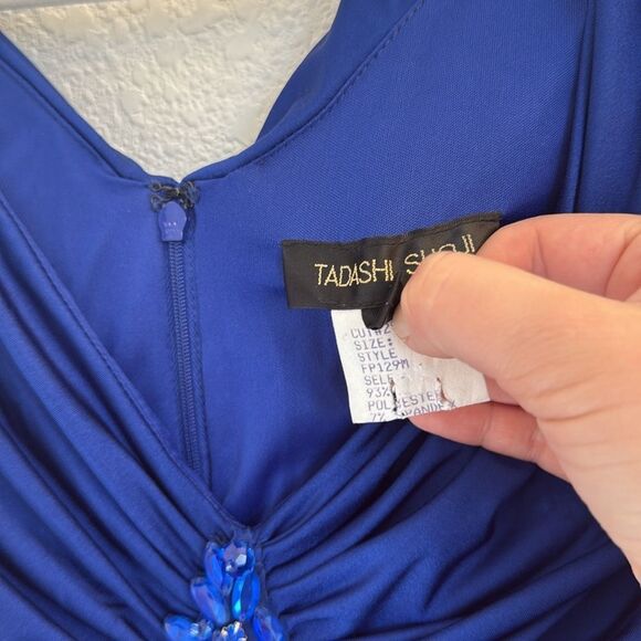 Tadashi Shoji rouched embellished cocktail dress - Picture 7 of 15